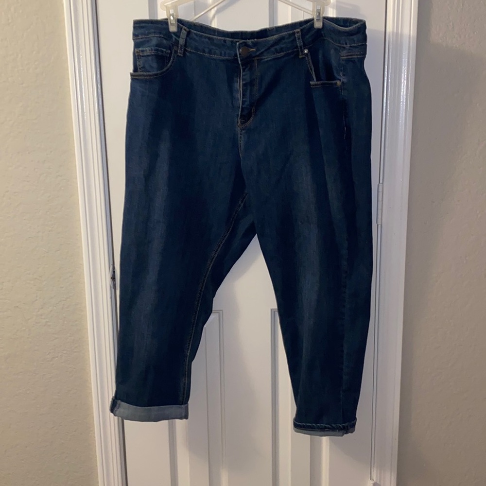 Girlfriend jeans